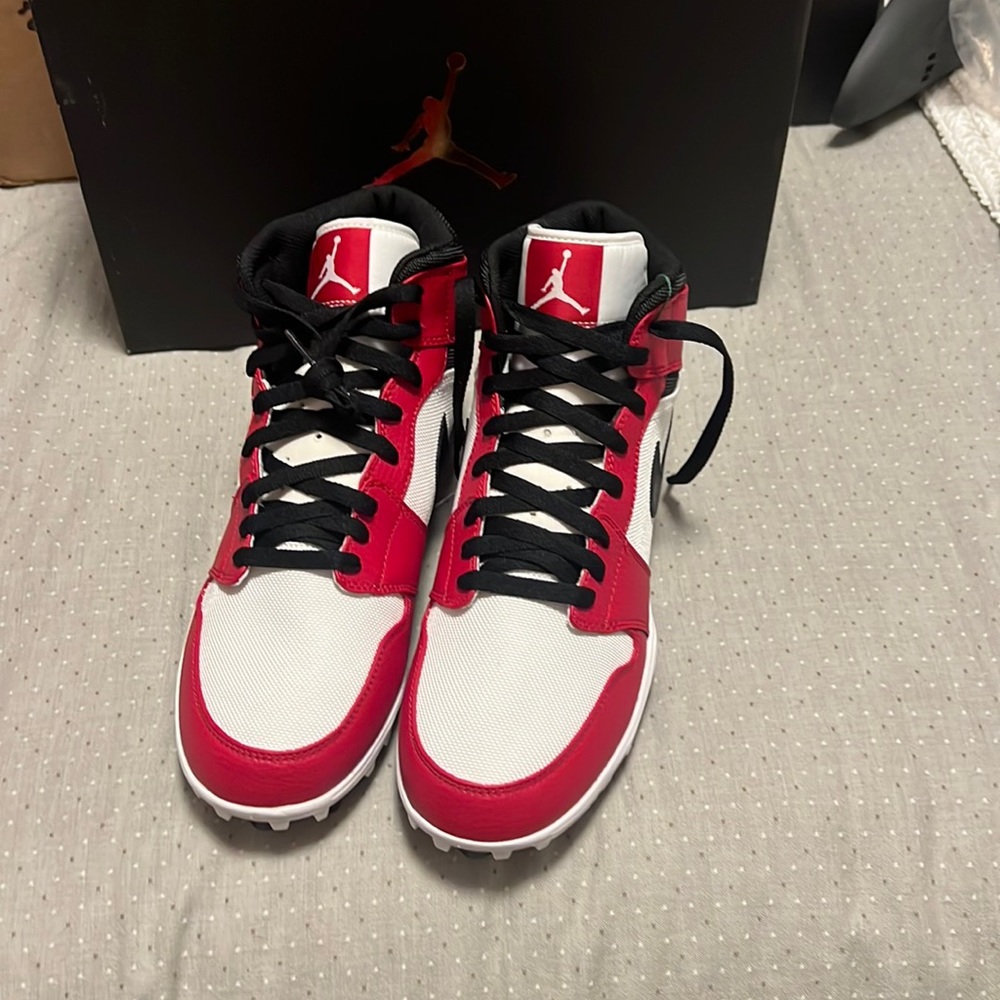 Brand new Sz 10 Jordan 1 TD Mid OG colors w/ box